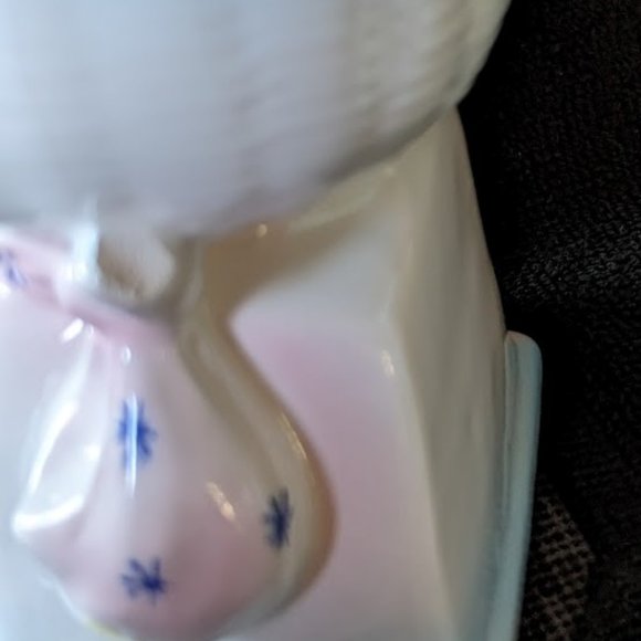 15% OFF Vintage Baby Scales Ceramic Vase/Planter #1  c 1960s - Picture 5 of 8